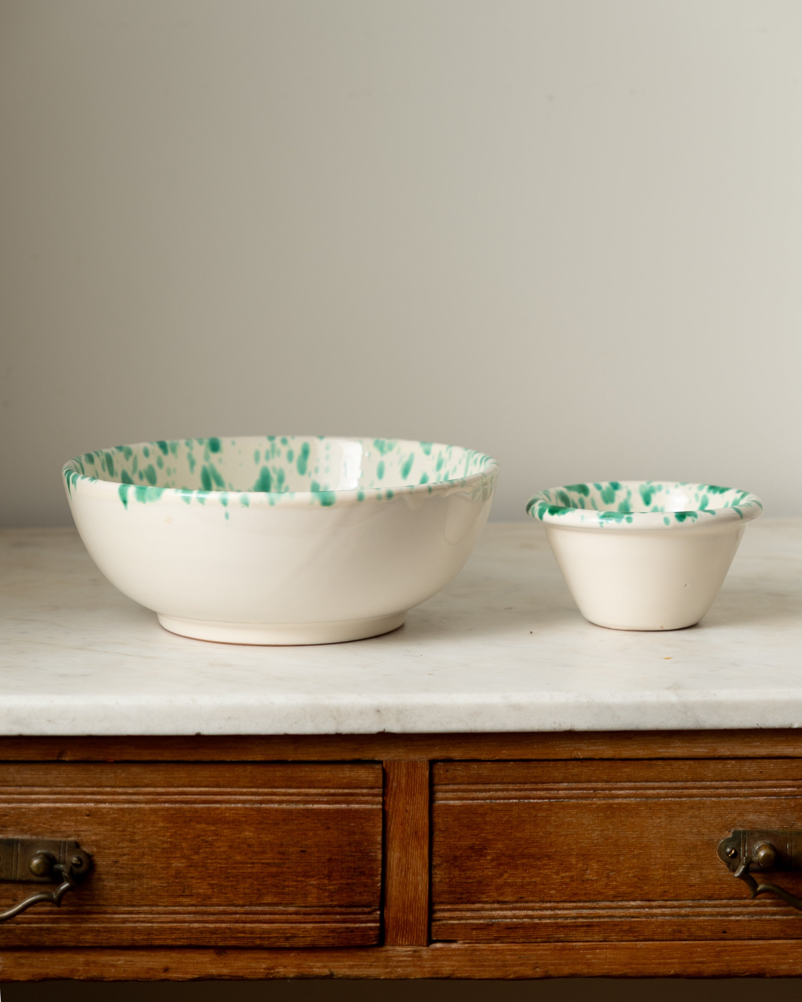 Contemporary Pugliese Splatterware Bowls